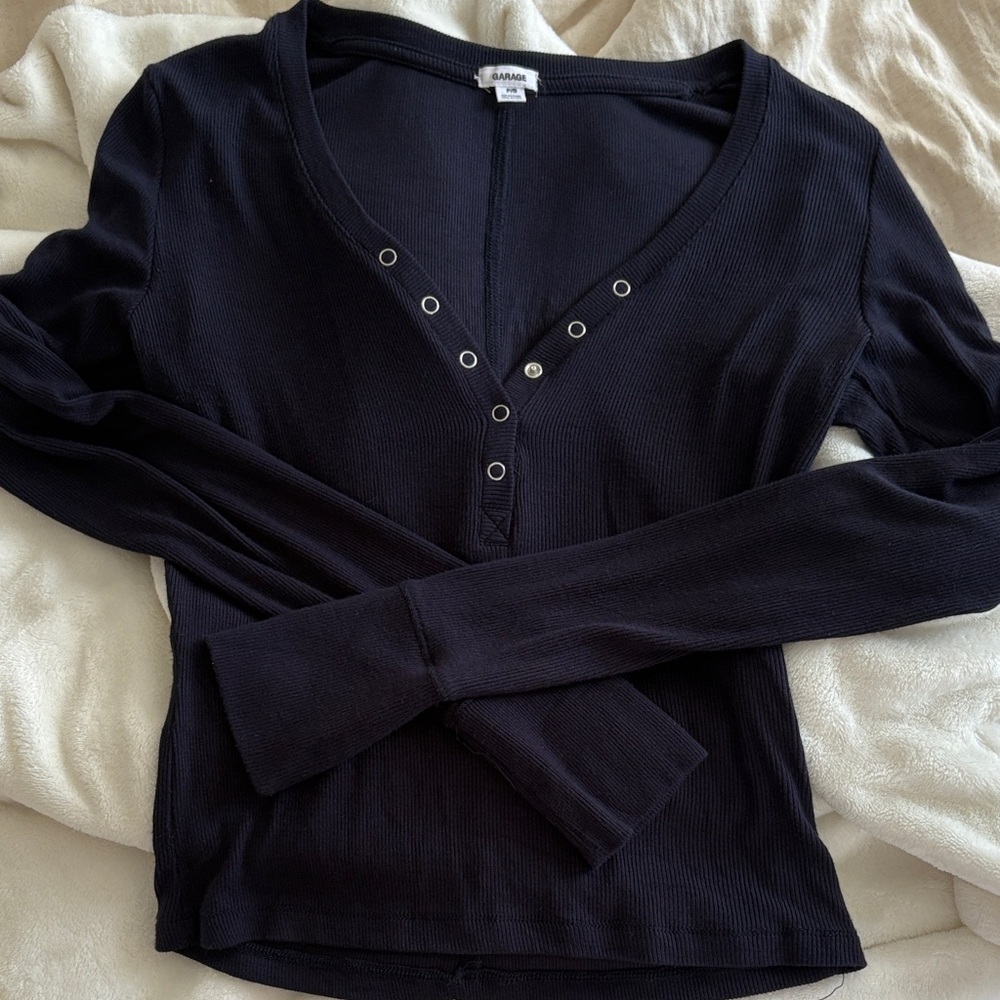 garage henely long sleeve